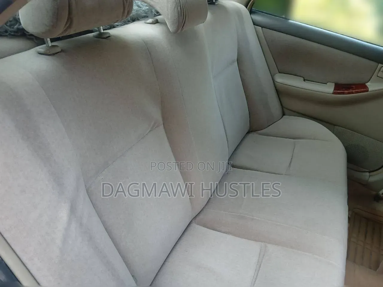 Toyota Corolla 2004 Gold