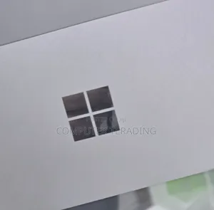 New Laptop Microsoft Surface Pro 4 8GB Intel Core i5 SSD 256GB