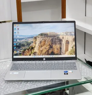 New Laptop HP Stream Notebook 16GB Intel Core i5 SSD 512GB