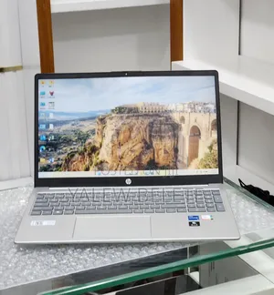 New Laptop HP Stream Notebook 16GB Intel Core i5 SSD 512GB