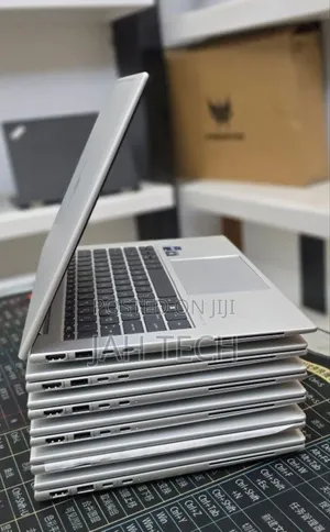 New Laptop HP EliteBook 840 G9 16GB Intel Core i7 SSD 512GB