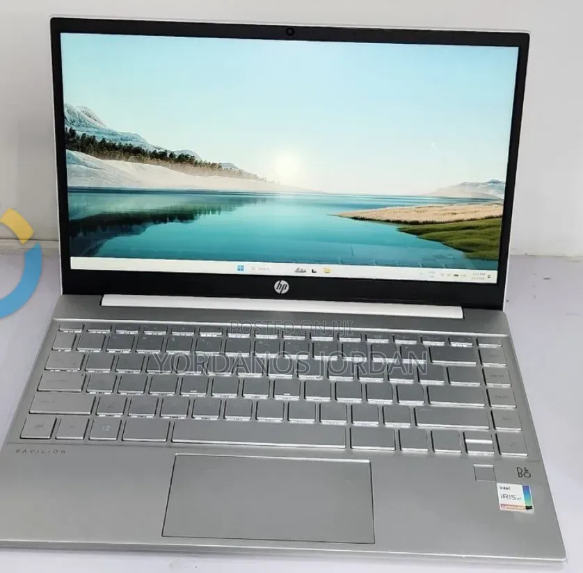 New Laptop HP Pavilion 13 16GB Intel Core i5 SSD 512GB