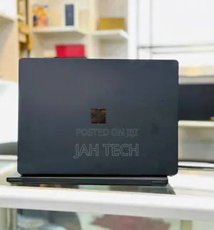 New Laptop Microsoft Surface Laptop 4 16GB Intel Core i7 SSD 256GB