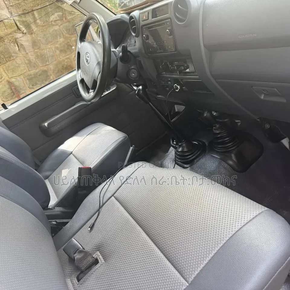 Toyota Land Cruiser 2020 Off white