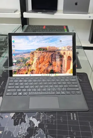 New Laptop Microsoft Surface Pro 7 16GB Intel Core i7 SSD 512GB
