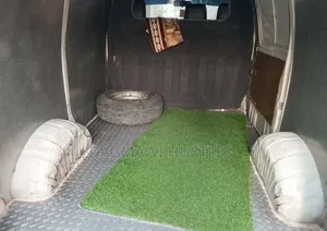 Toyota Grand HiAce 2006 White
