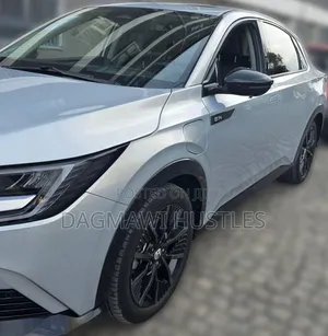 Honda e:NS2 68.8 kWh FWD 2025 Silver