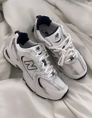 New Balance 530