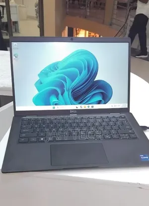 New Laptop Dell Latitude 7420 16GB Intel Core i7 SSD 512GB
