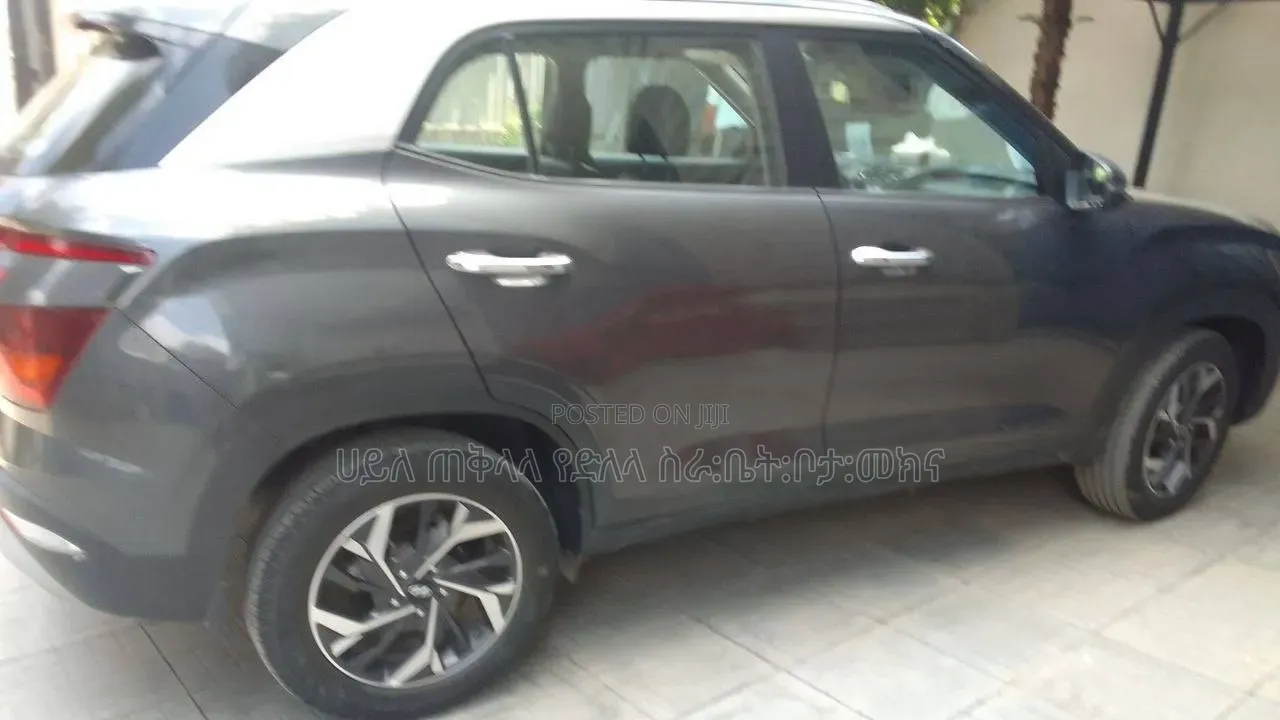 Hyundai Creta 2023 Maroon