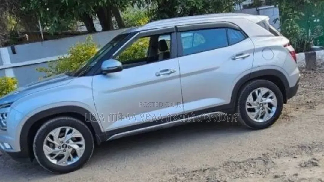 Hyundai Creta 2022 Off white