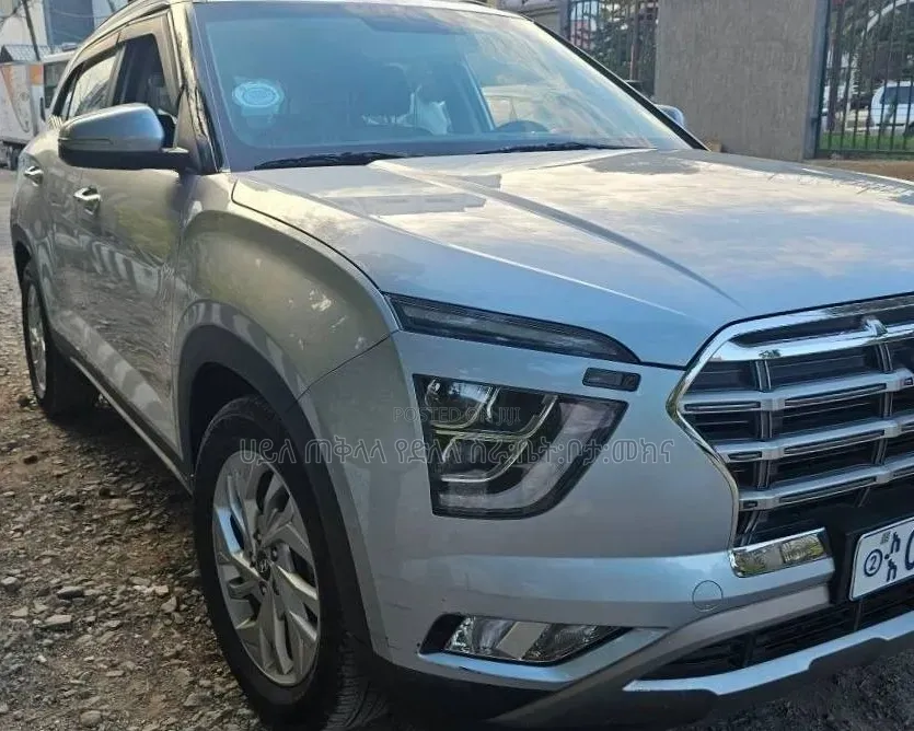 Hyundai Creta 2022 Off white