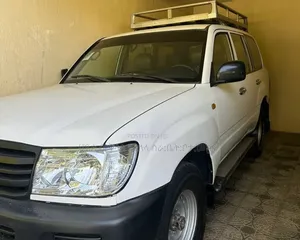 Toyota Land Cruiser 2007 Ivory