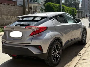 Toyota C-HR 2017 Teal