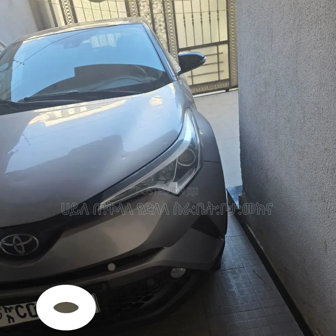 Toyota C-HR 2020 Silver