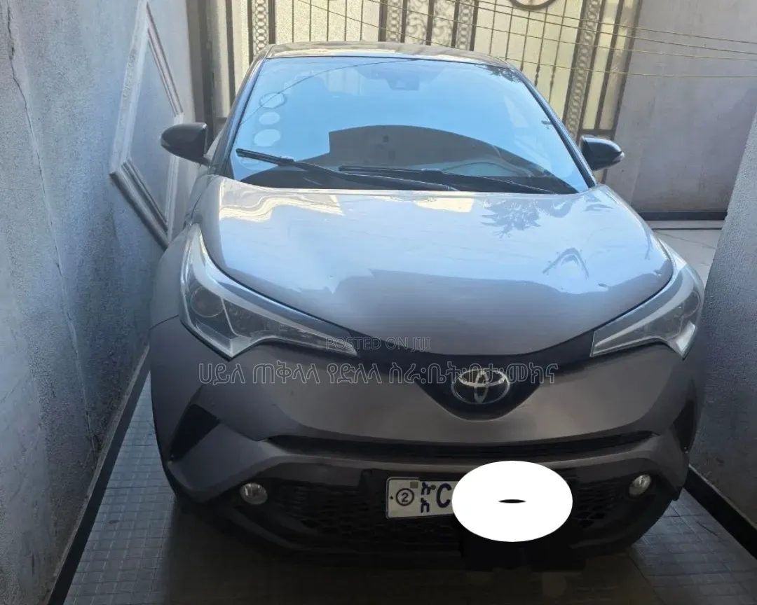 Toyota C-HR 2020 Silver