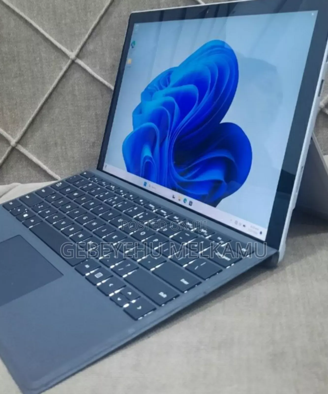 New Laptop Microsoft Surface Pro 7 16GB Intel Core i7 SSD 512GB