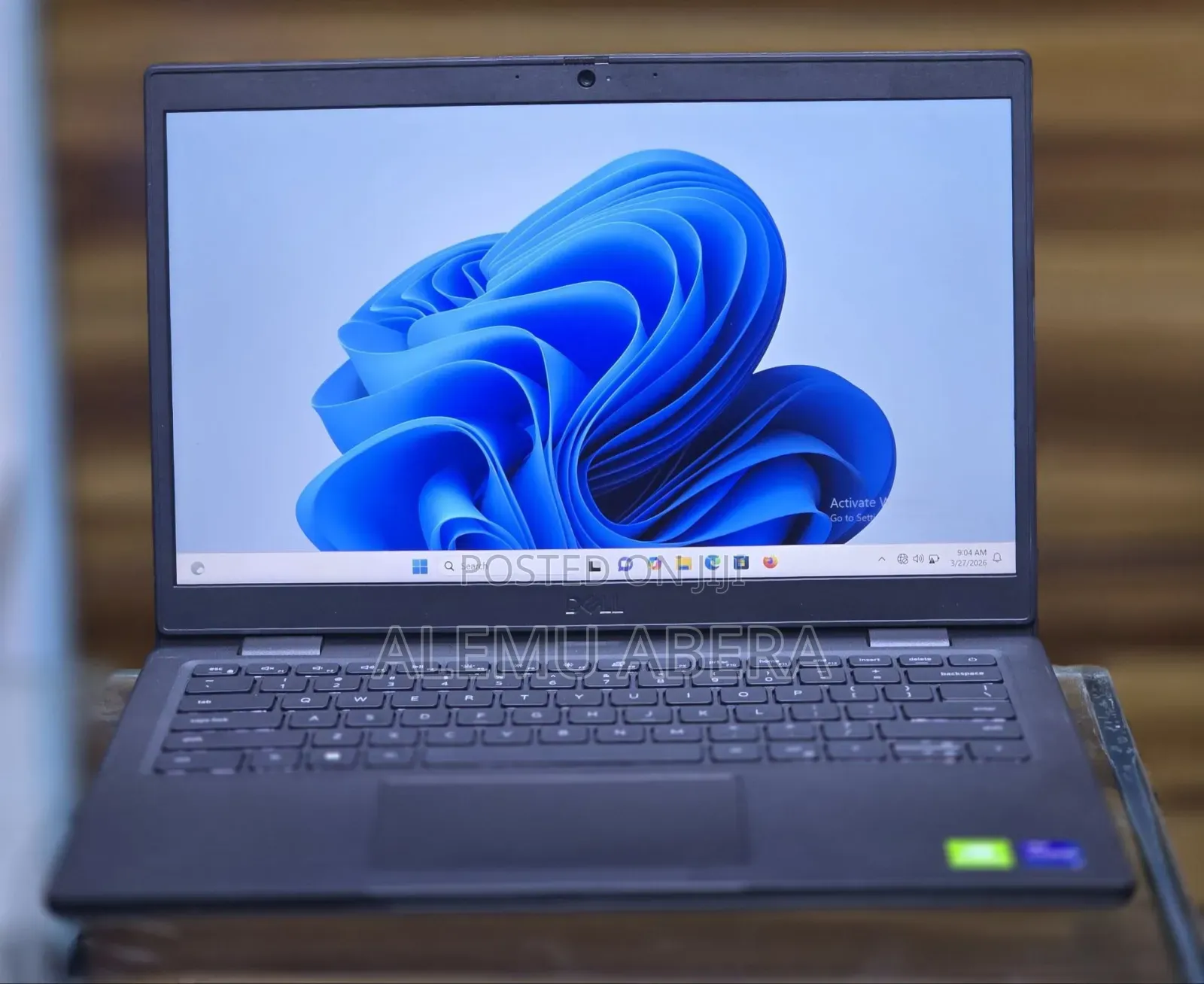 New Laptop Dell Latitude 3320 8GB Intel Core i7 SSD 256GB