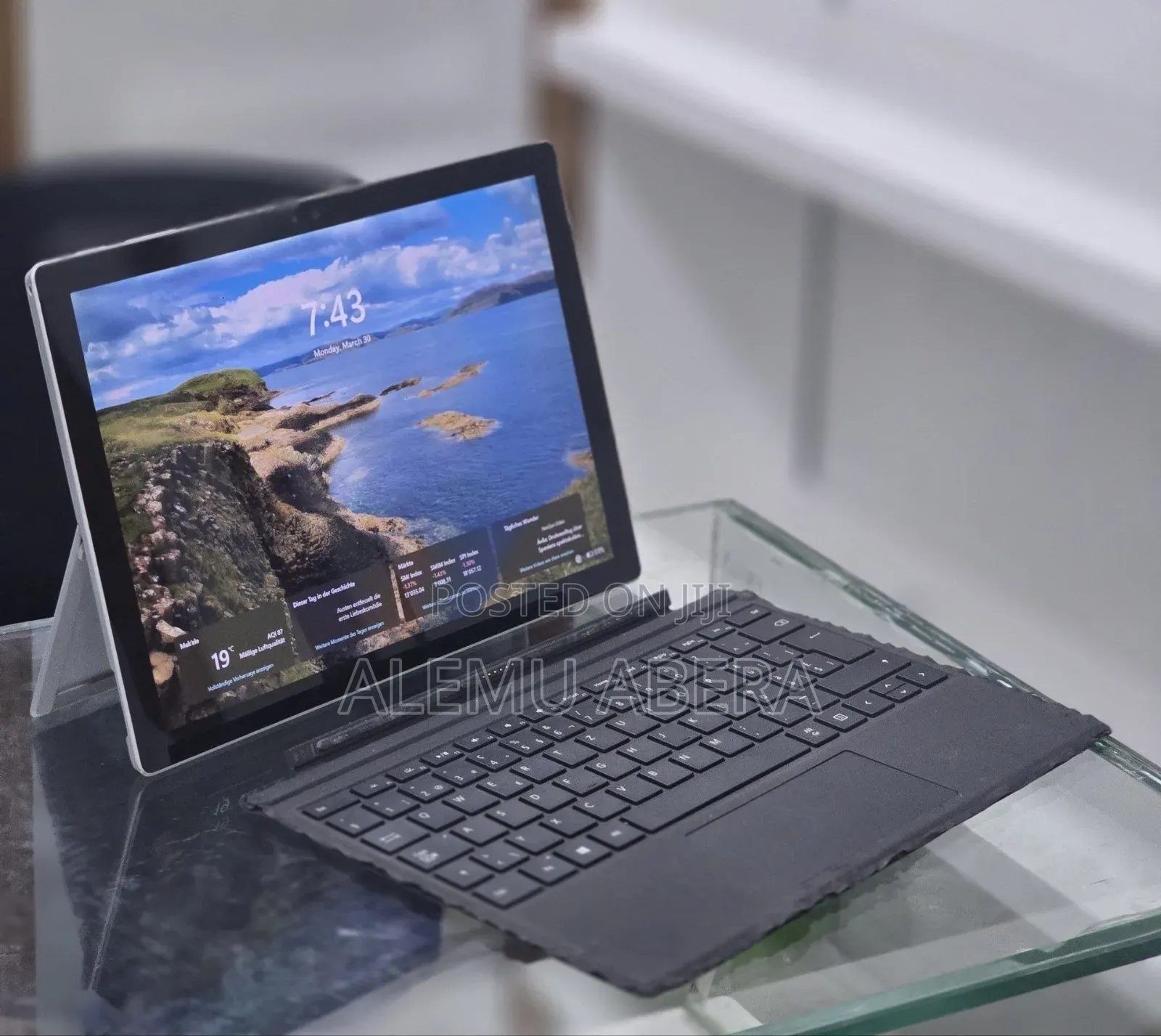 New Laptop Microsoft Surface Pro 4 8GB Intel Core i5 SSD 256GB