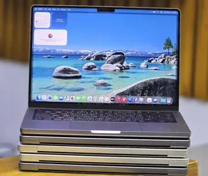 New Laptop Apple MacBook Pro M1 16GB Apple M1 Pro SSD 512GB
