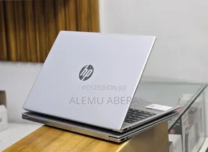 New Laptop HP 16GB Intel Core Ultra 7 SSD 512GB