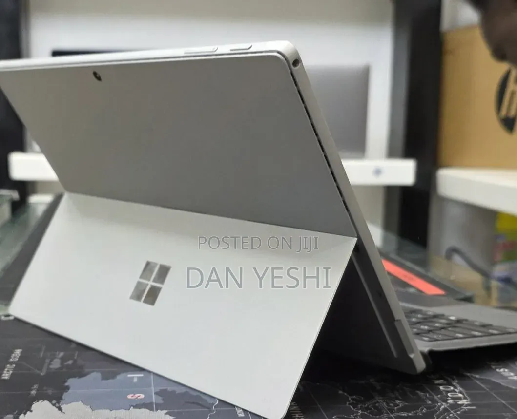 New Laptop Microsoft Surface Pro 7 16GB Intel Core i7 SSD 512GB