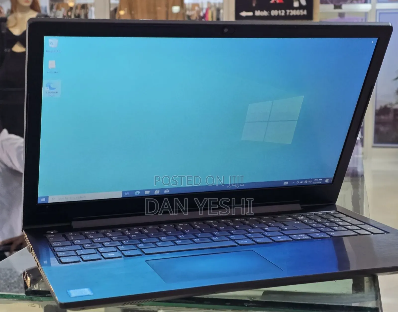 New Laptop Lenovo 8GB Intel Core i5 SSD 500GB