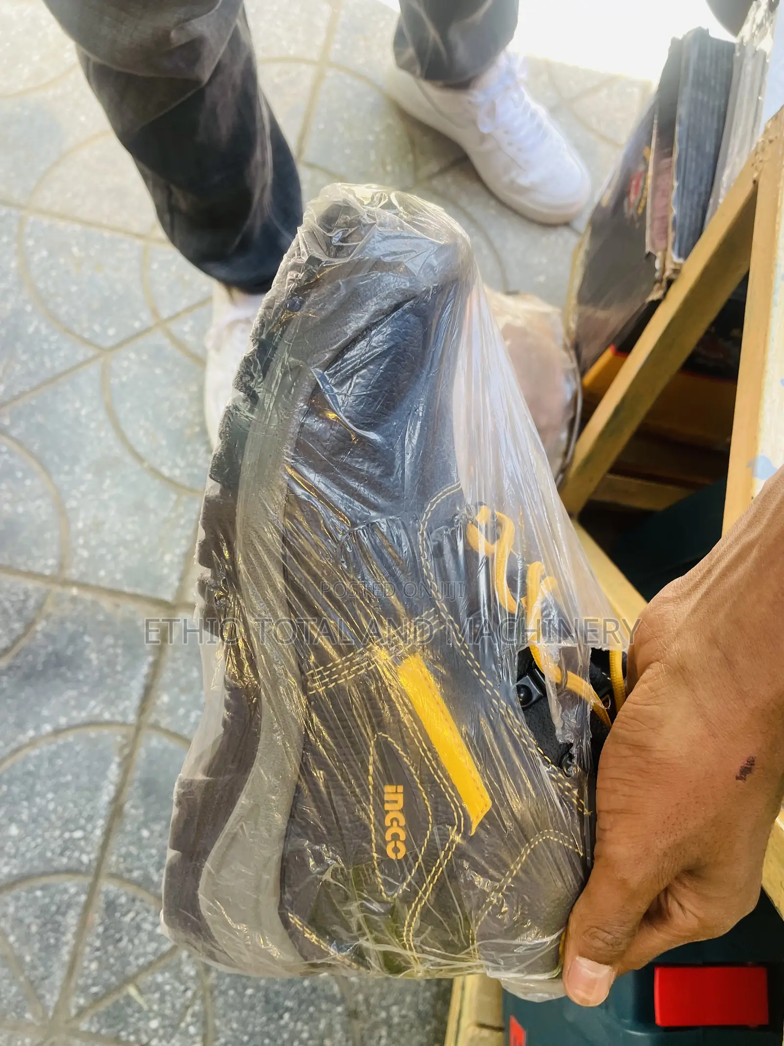 Ingco Safety Shoes 41 Size