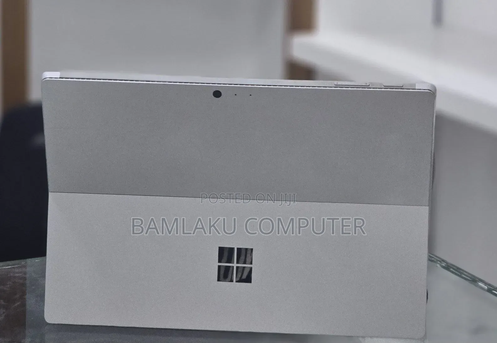 New Laptop Microsoft Surface Pro 4 8GB Intel Core i5 SSD 256GB