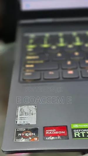 New Laptop Lenovo 16GB AMD Ryzen 9 SSD 1T