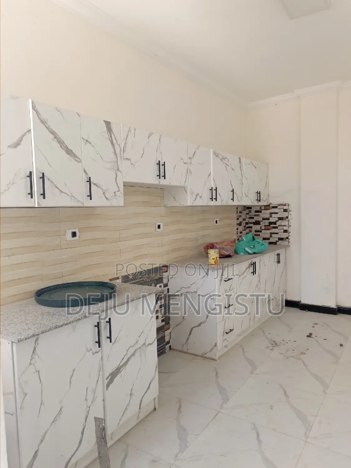 Furnished 6bdrm House in ለገ ጣፎ, Yeka for sale