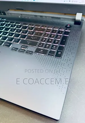 New Laptop Asus 16GB AMD Ryzen 9 SSD 1T