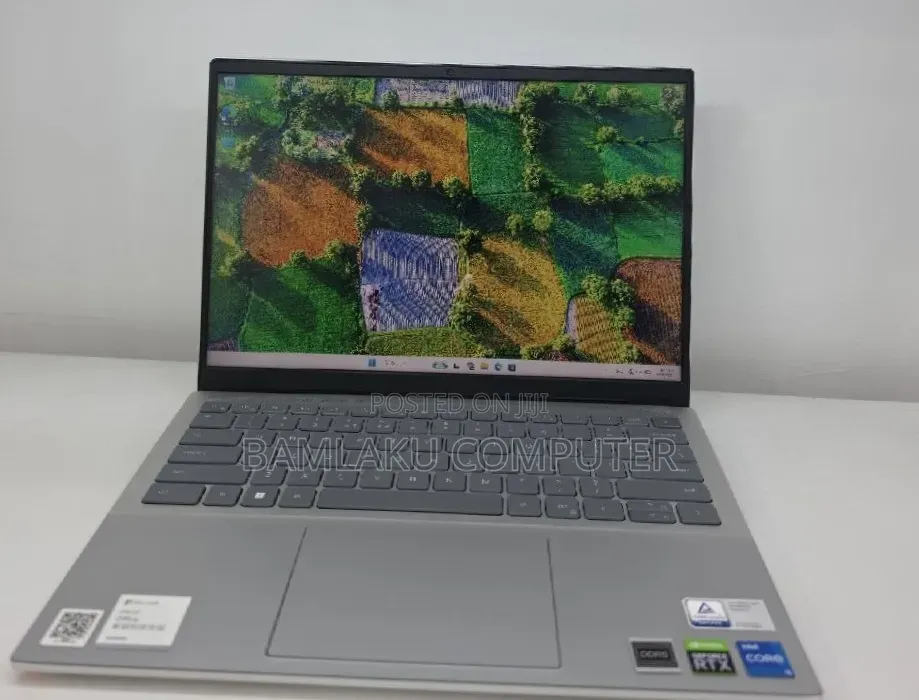 New Laptop Dell Inspiron 15 16GB Intel Core i5 SSD 512GB