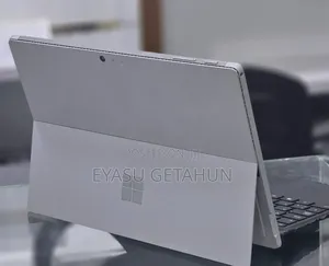 New Laptop Microsoft Surface Pro 4 8GB Intel Core i5 SSD 256GB