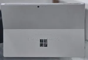 New Laptop Microsoft Surface Pro 4 8GB Intel Core i5 SSD 256GB