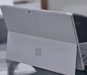 New Laptop Microsoft Surface Pro 4 8GB Intel Core i5 SSD 256GB
