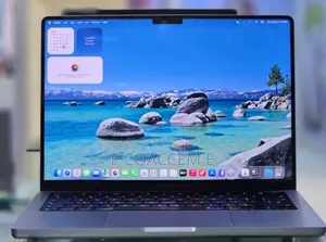 New Laptop Apple MacBook 32GB Apple M1 Pro SSD 512GB
