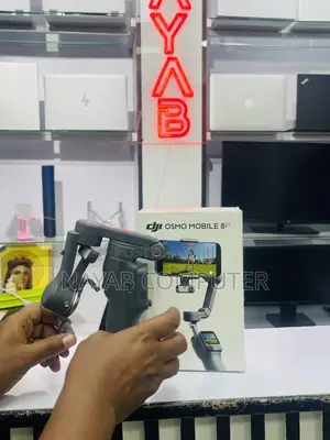 Dji Osmo Mobile 8p Gimbal