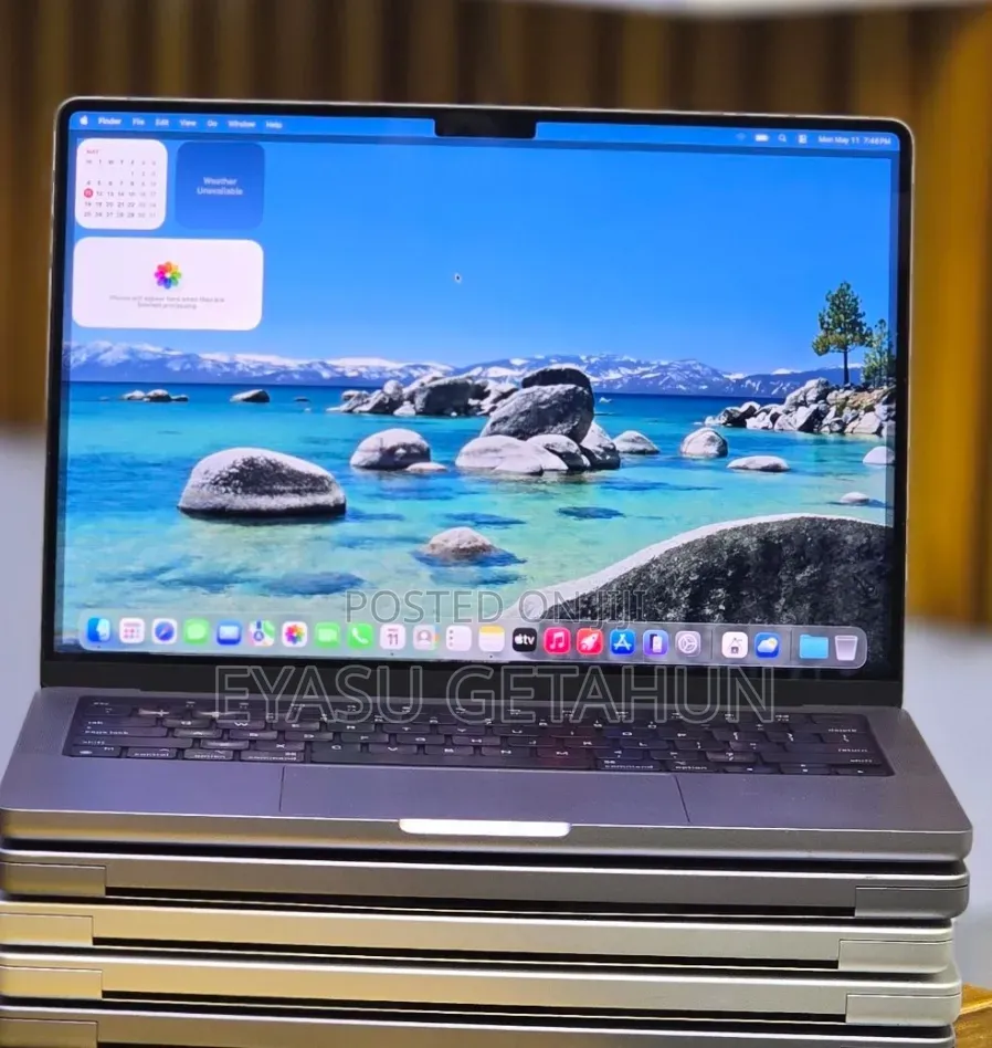 New Laptop Apple MacBook Pro M1 16GB Apple M1 Pro SSD 512GB