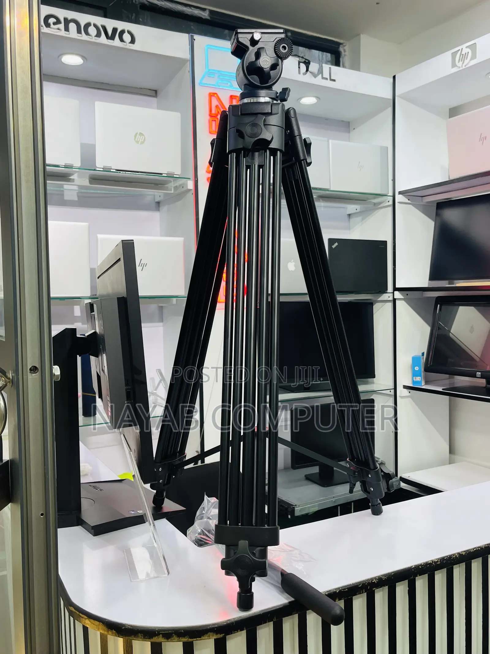 Tripod Wt717-1.8m
