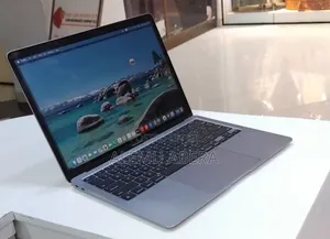 New Laptop Apple MacBook Air 2020 M1 8GB Apple M1 SSD 256GB