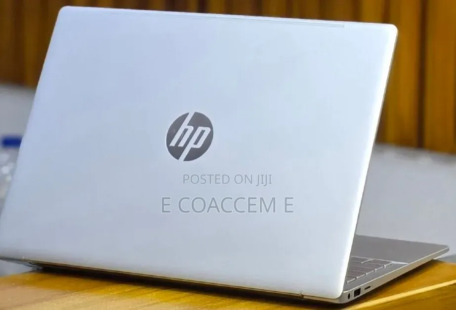 New Laptop HP 16GB Intel Core i5 SSD 512GB