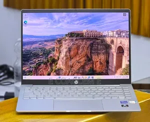 New Laptop HP 16GB Intel Core i5 SSD 512GB
