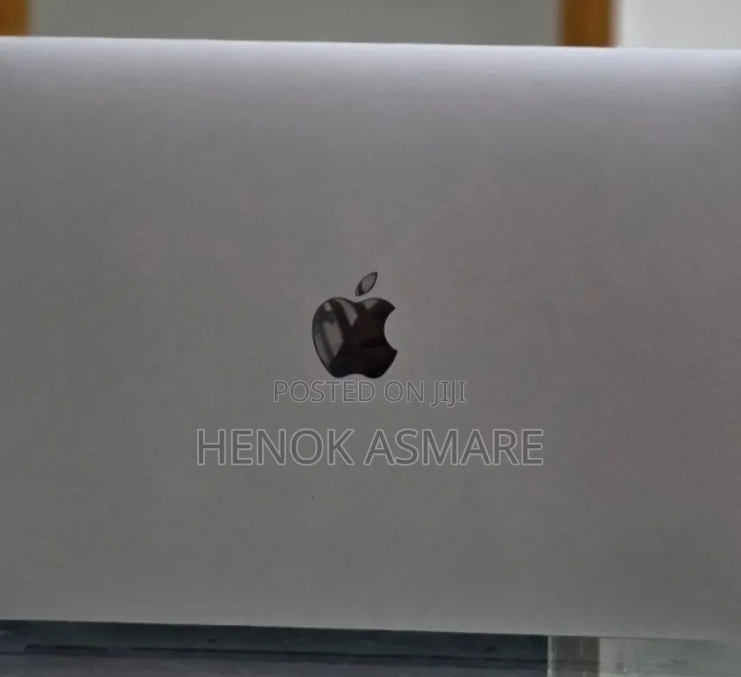 New Laptop Apple MacBook Air 2020 M1 8GB Apple M1 SSD 256GB