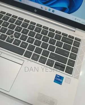 New Laptop HP EliteBook 840 G8 16GB Intel Core i7 SSD 512GB
