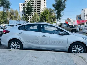 Kia Cerato 2017 Silver