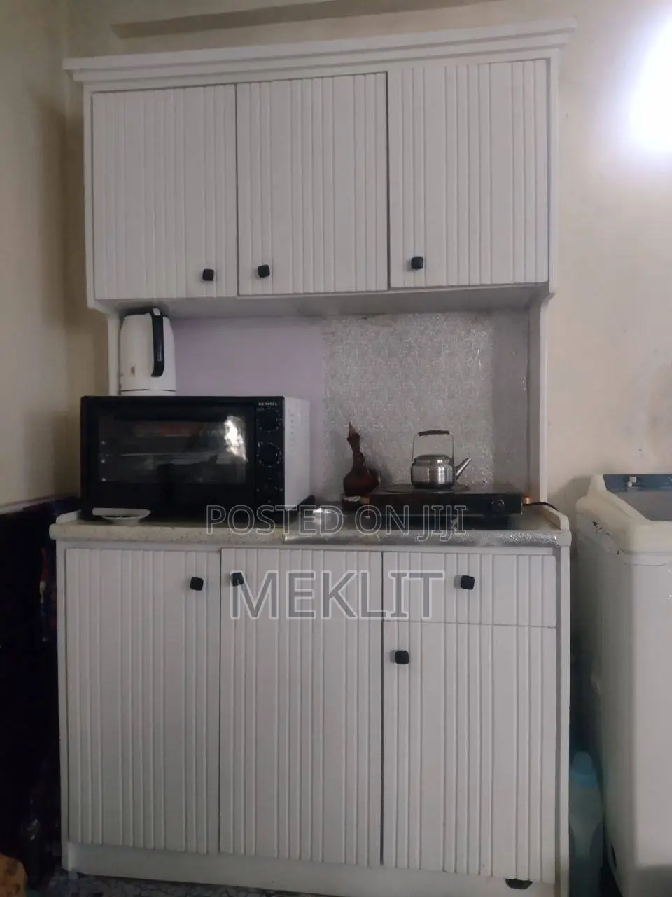 Kitchen Cabinet 120
