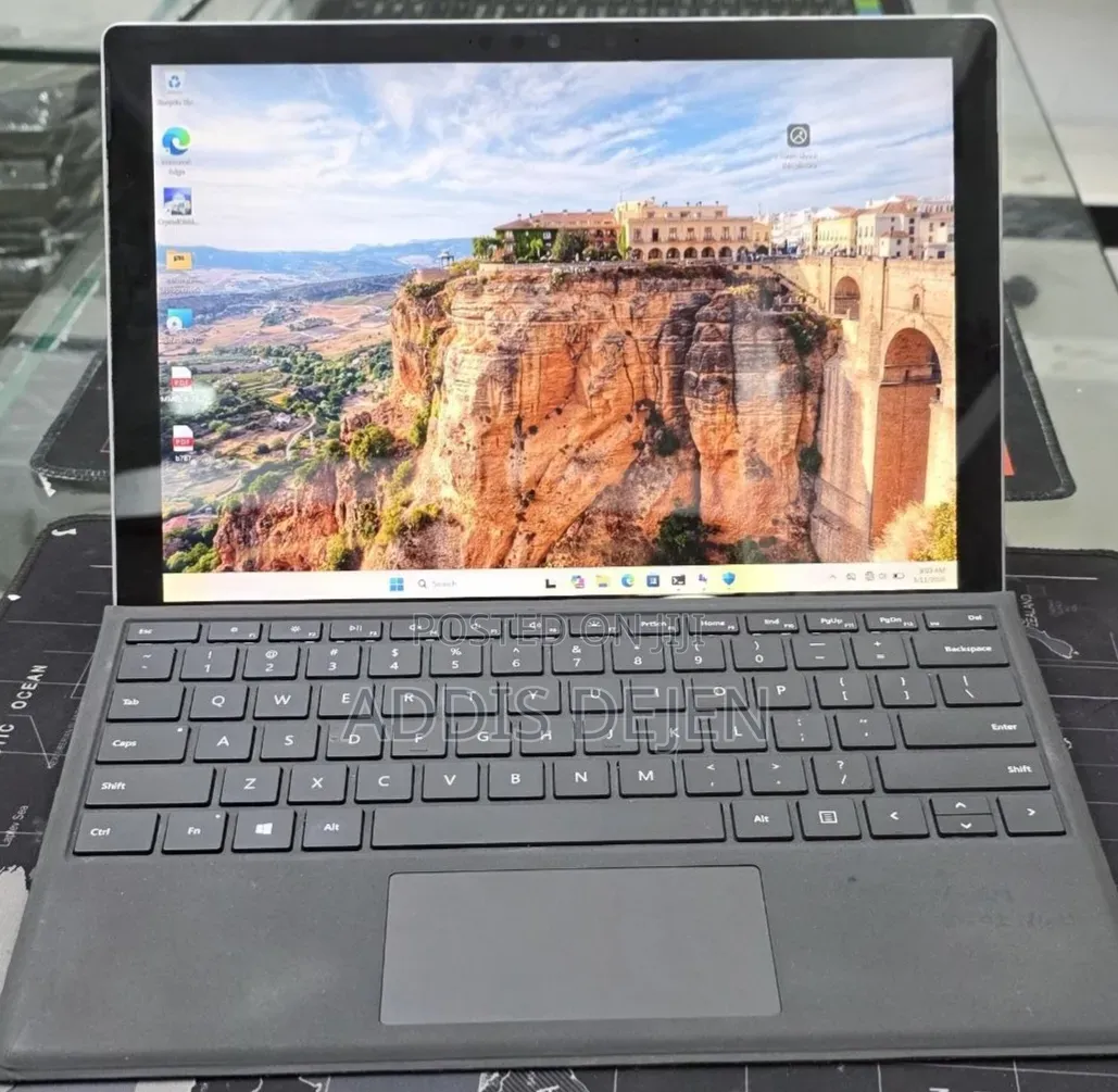 New Laptop Microsoft Surface Pro 7 16GB Intel Core i7 SSD 512GB
