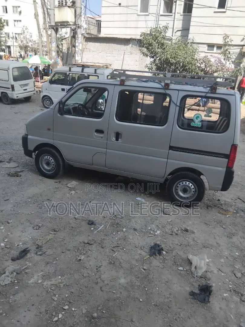 Suzuki APV Minibus 2024 Silver