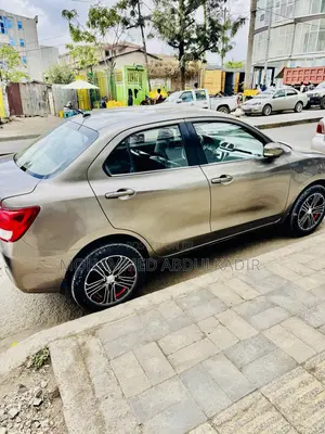 Suzuki Dzire 2021 Brown